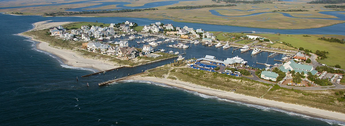 community near water | hoa management service