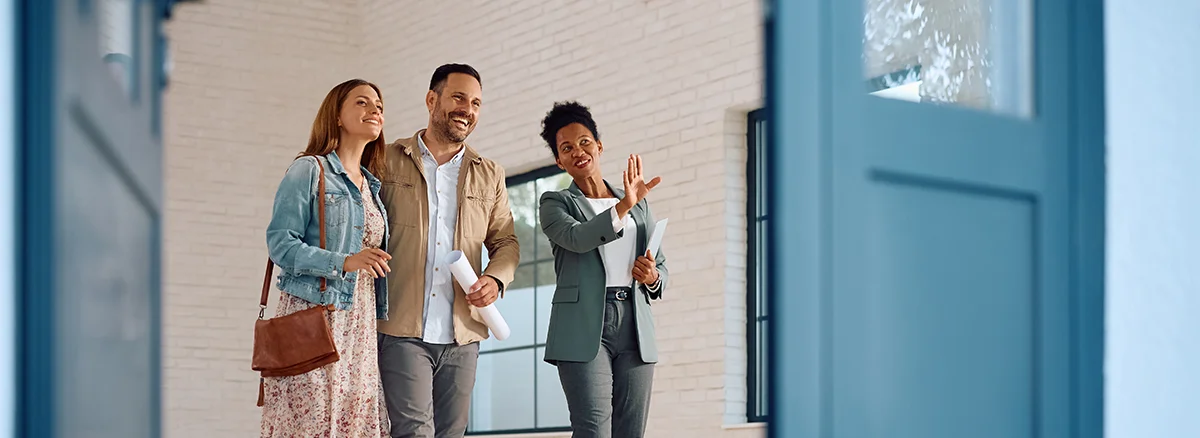 happy couple house viewing | lifestyle services